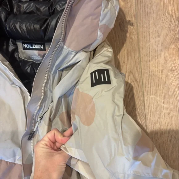 New Free People x Holden Women's Ashley Down Puffer Ski Jacket  Camo sz medium - Picture 6 of 8